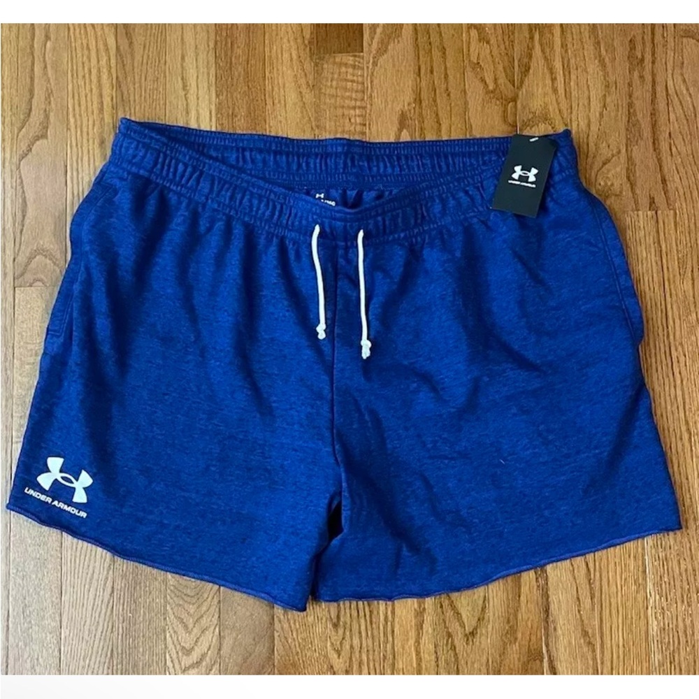 Under Armour terry shorts mens size xl  6” blue